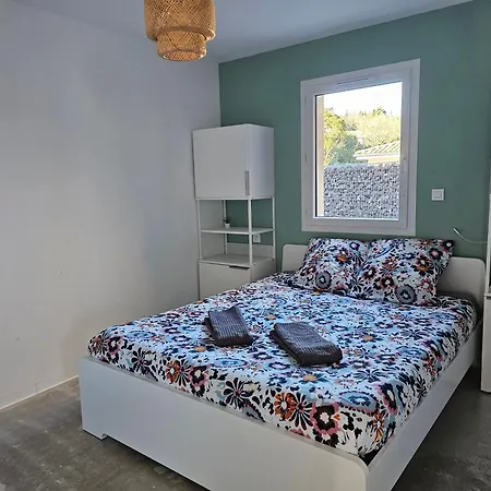 Maison Des Libellules De Dugradus Villa