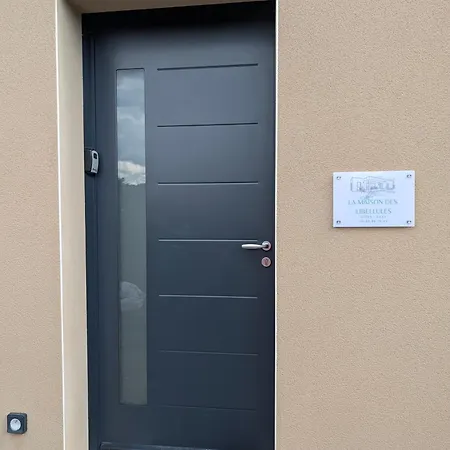 Villa Maison Des Libellules De Dugradus *