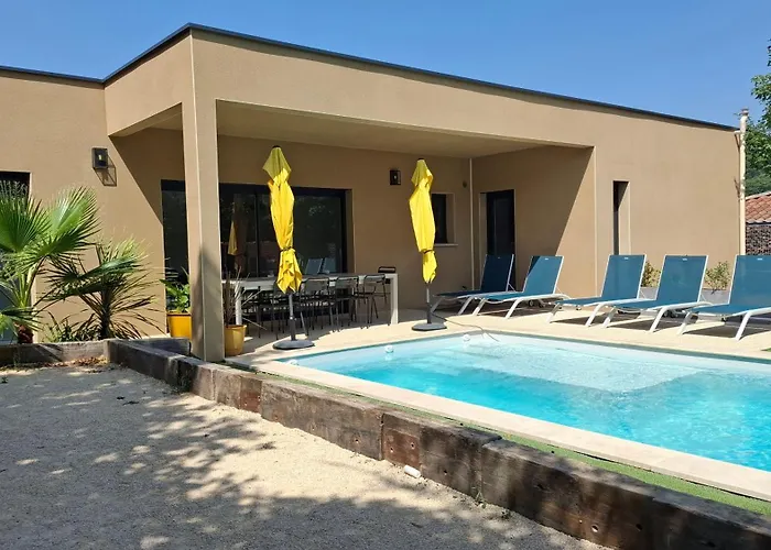 Maison Des Libellules De Dugradus فيلة أوبينا